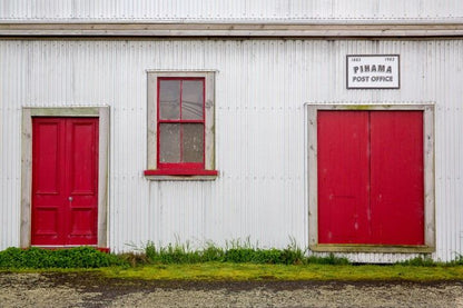 Pihama Post Office - Sandy Abbot